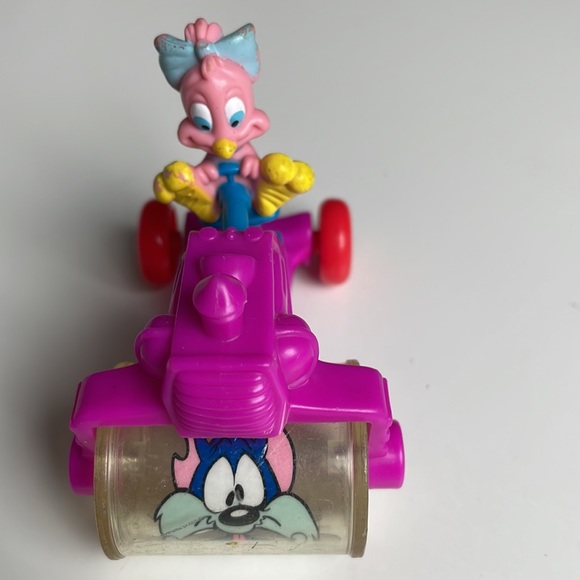 Vintage 1992 Tiny Toon Adventures Sweetie Bird Warner Bros Burger King Push Toy - Picture 3 of 10